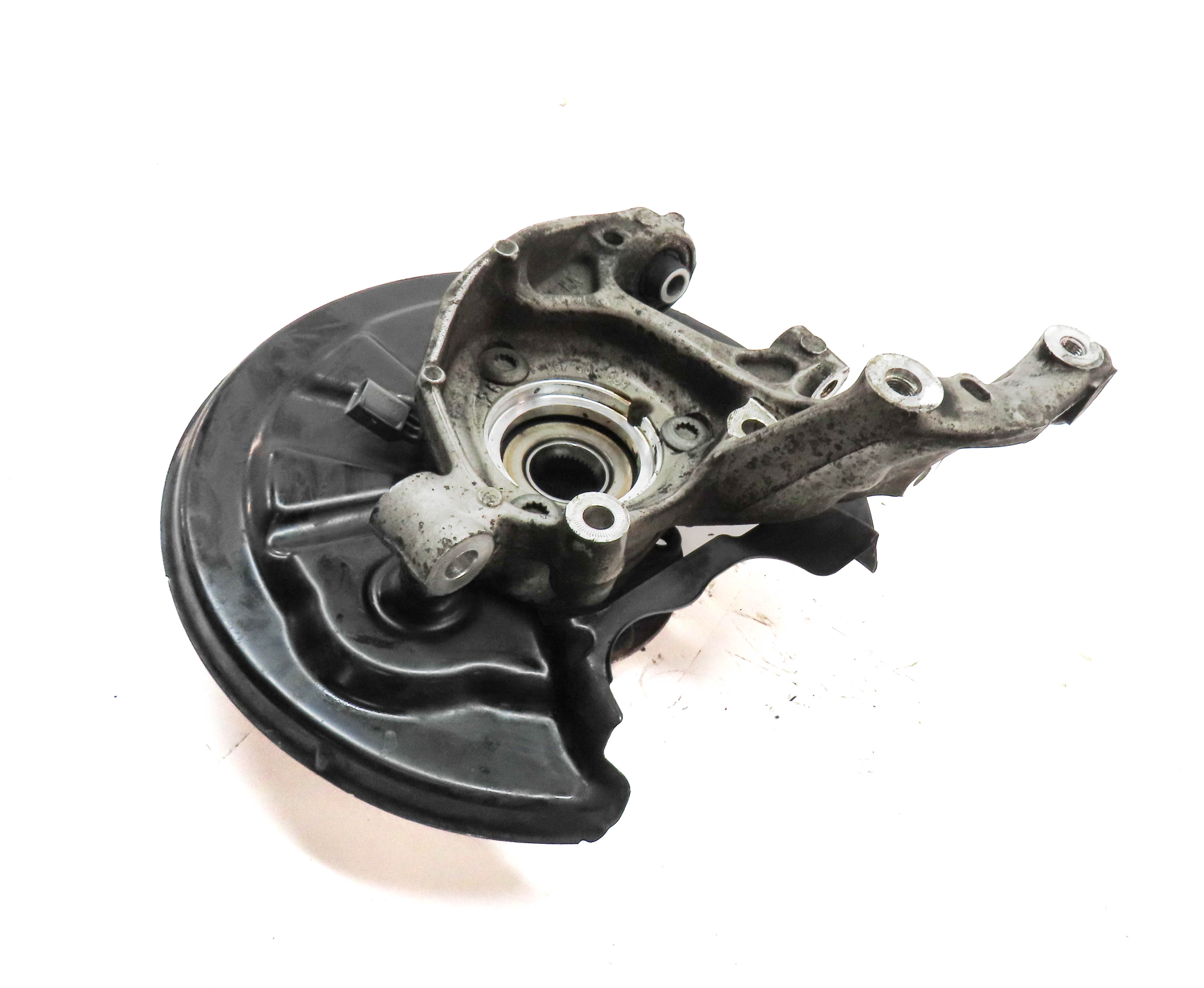 15-19 VW GOLF / AUDI A3 S3 RS3 (8V) AWD REAR RIGHT SPINDLE KNUCKLE WHEEL HUB — exact item pictured